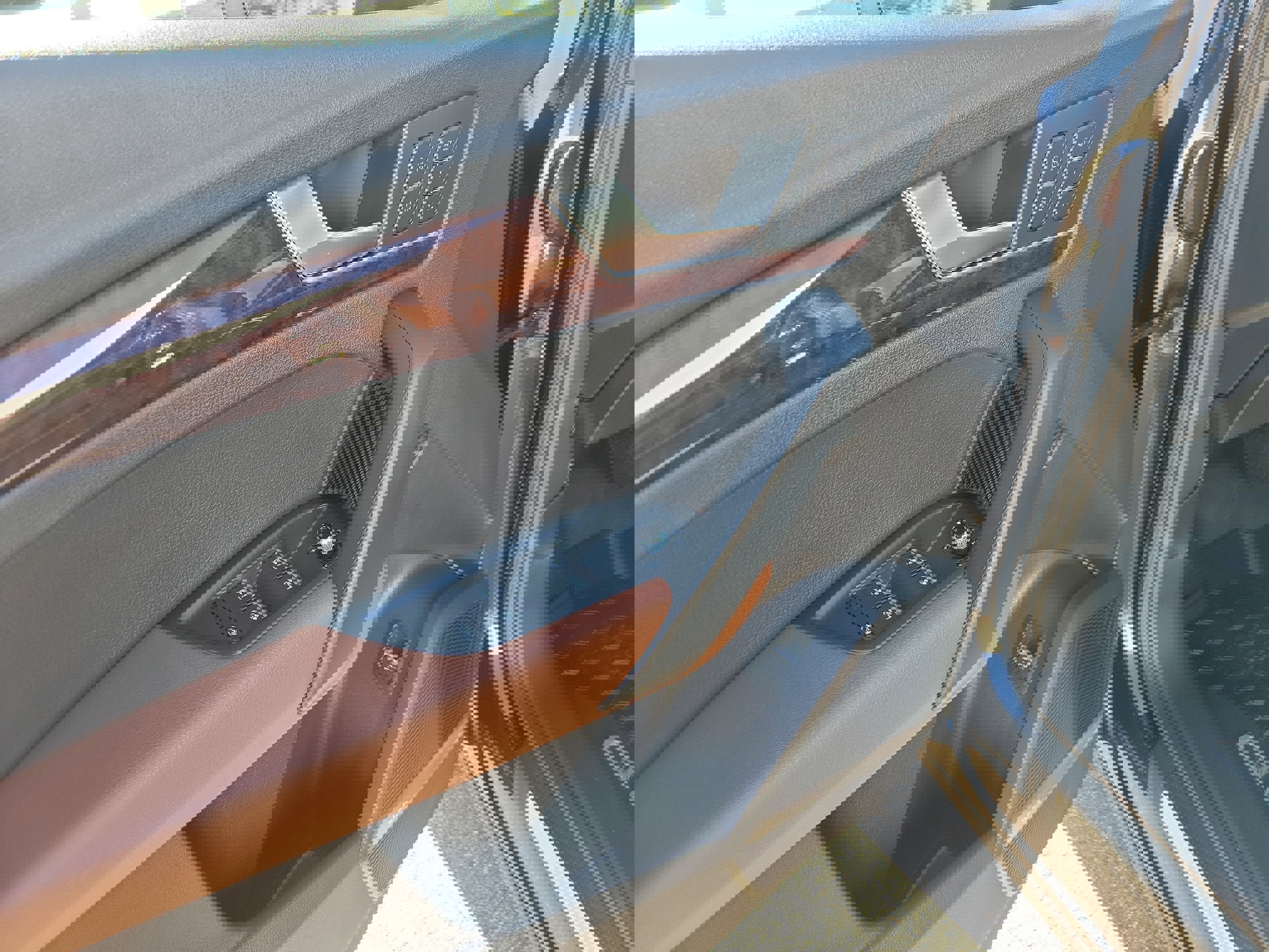 Used 2018 Audi Q5 2.0T Premium Plus AWD/4WD image 18