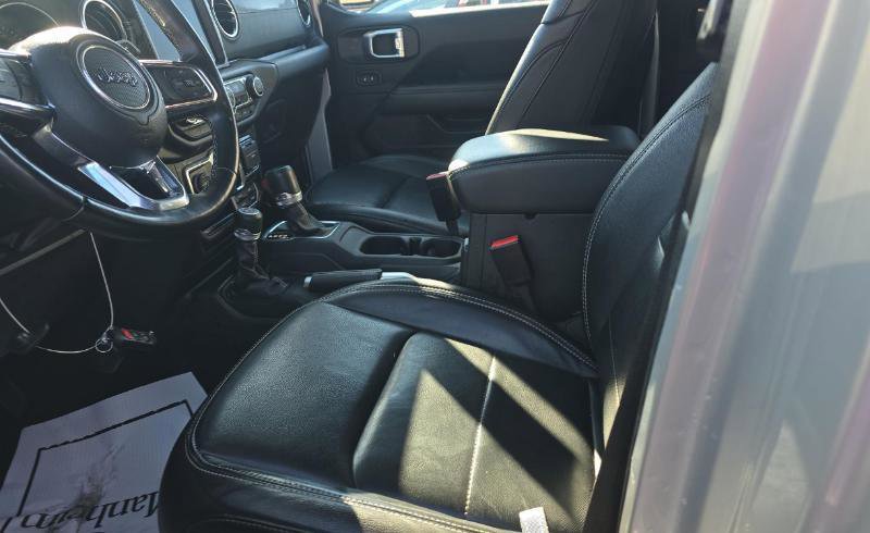 Used 2023 Jeep Wrangler Sahara w/ Cold Weather Group image 7