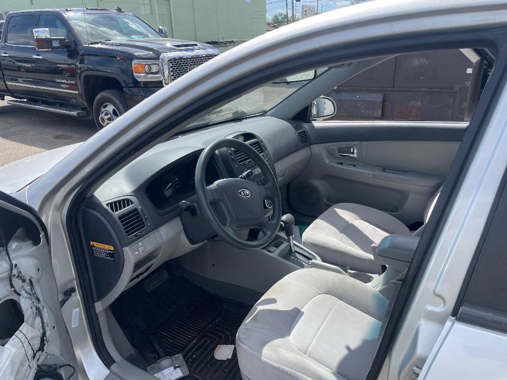 Used 2008 Kia Spectra EX FWD image 7