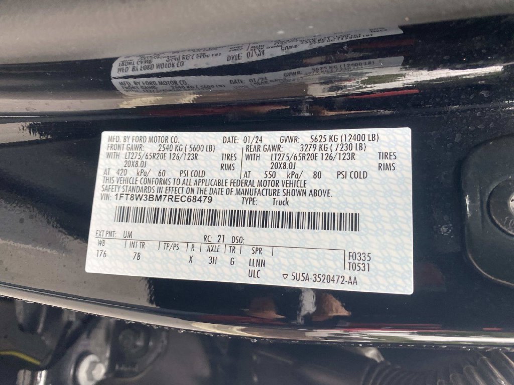 Certified 2024 Ford F350 Platinum AWD/4WD image 22