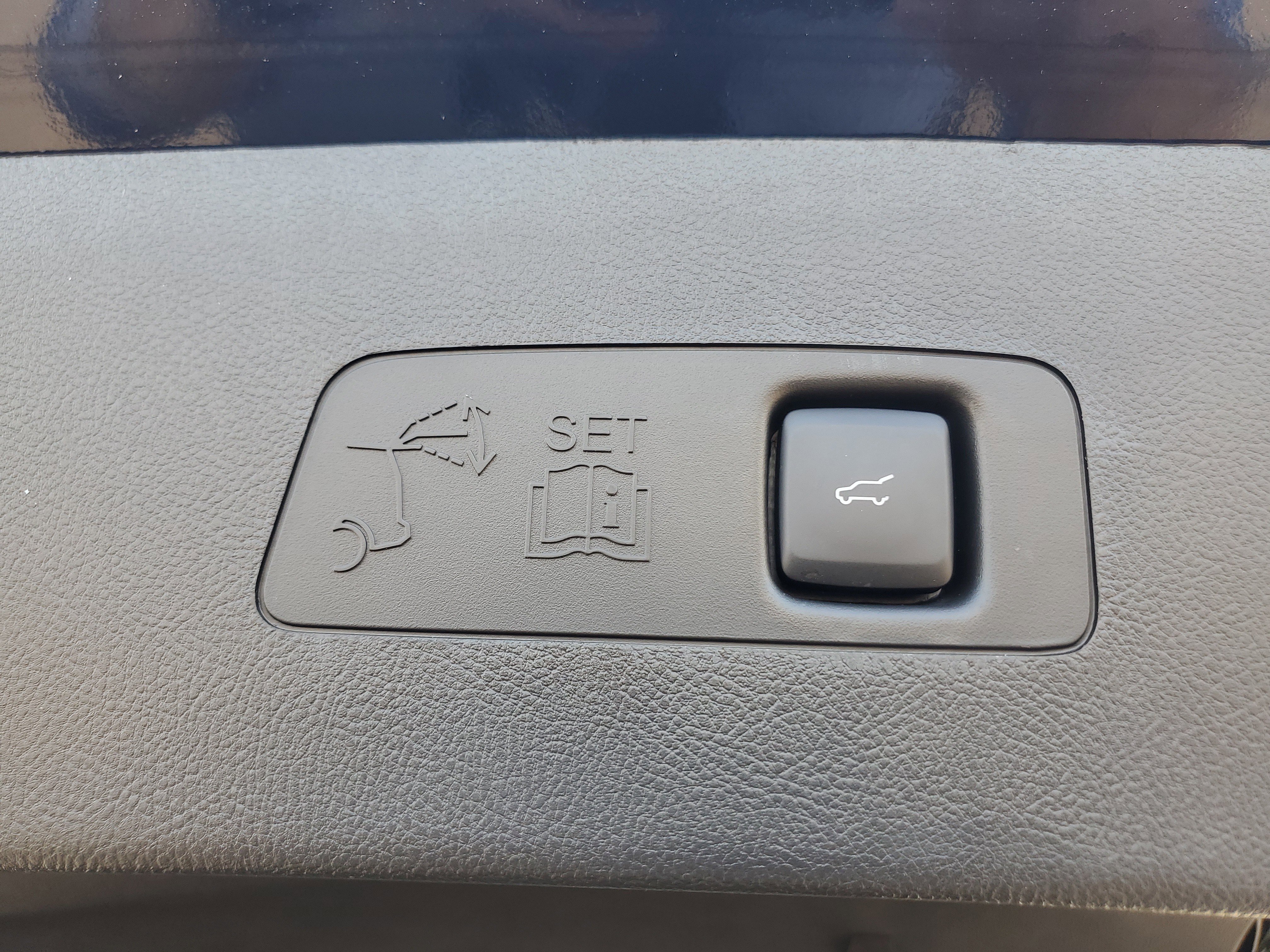 New 2026 Lincoln Corsair Premiere AWD/4WD image 30