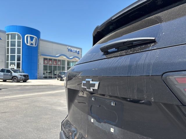 Used 2025 Chevrolet Equinox RS AWD/4WD image 26