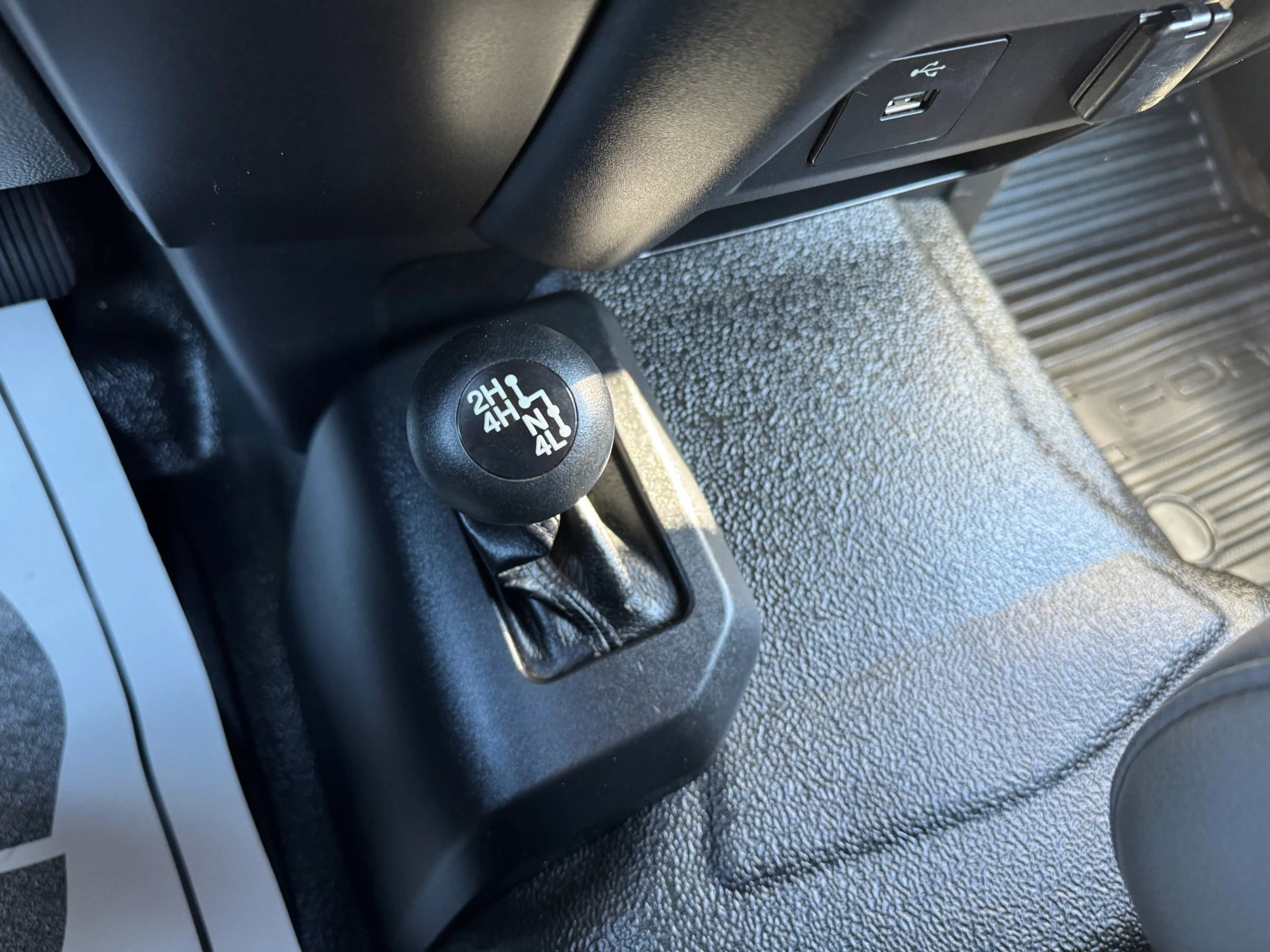 Used 2019 Ford F450 XL w/ Power Equipment Group image 26