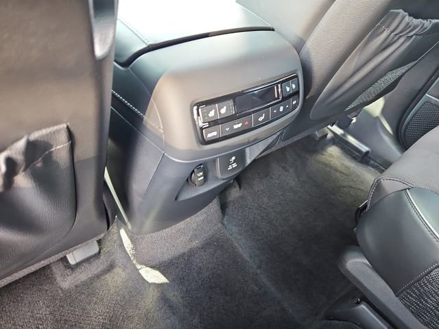 Used 2025 Hyundai Palisade Calligraphy image 14