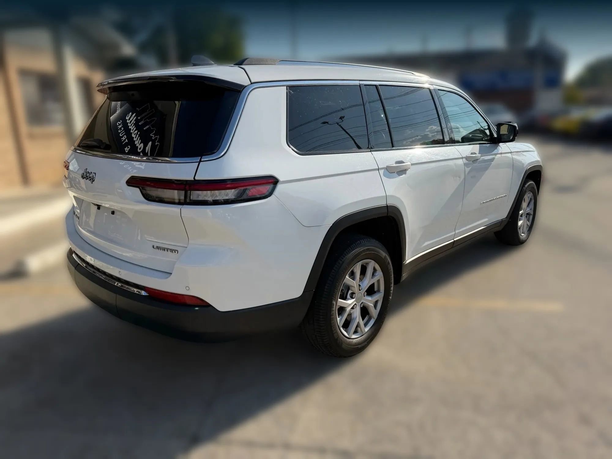 Used 2021 Jeep Grand Cherokee L Limited image 7