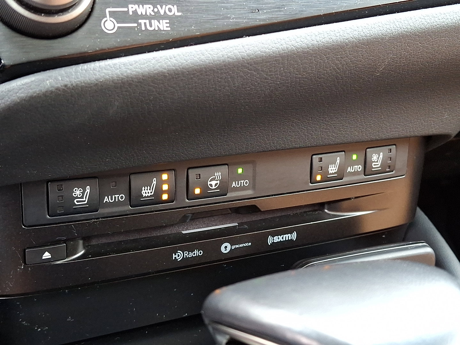 Certified 2022 Lexus ES 350 w/ Premium Package image 27