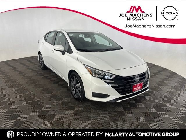 Certified 2025 Nissan Versa SV w/ Trunk Package FWD image 1