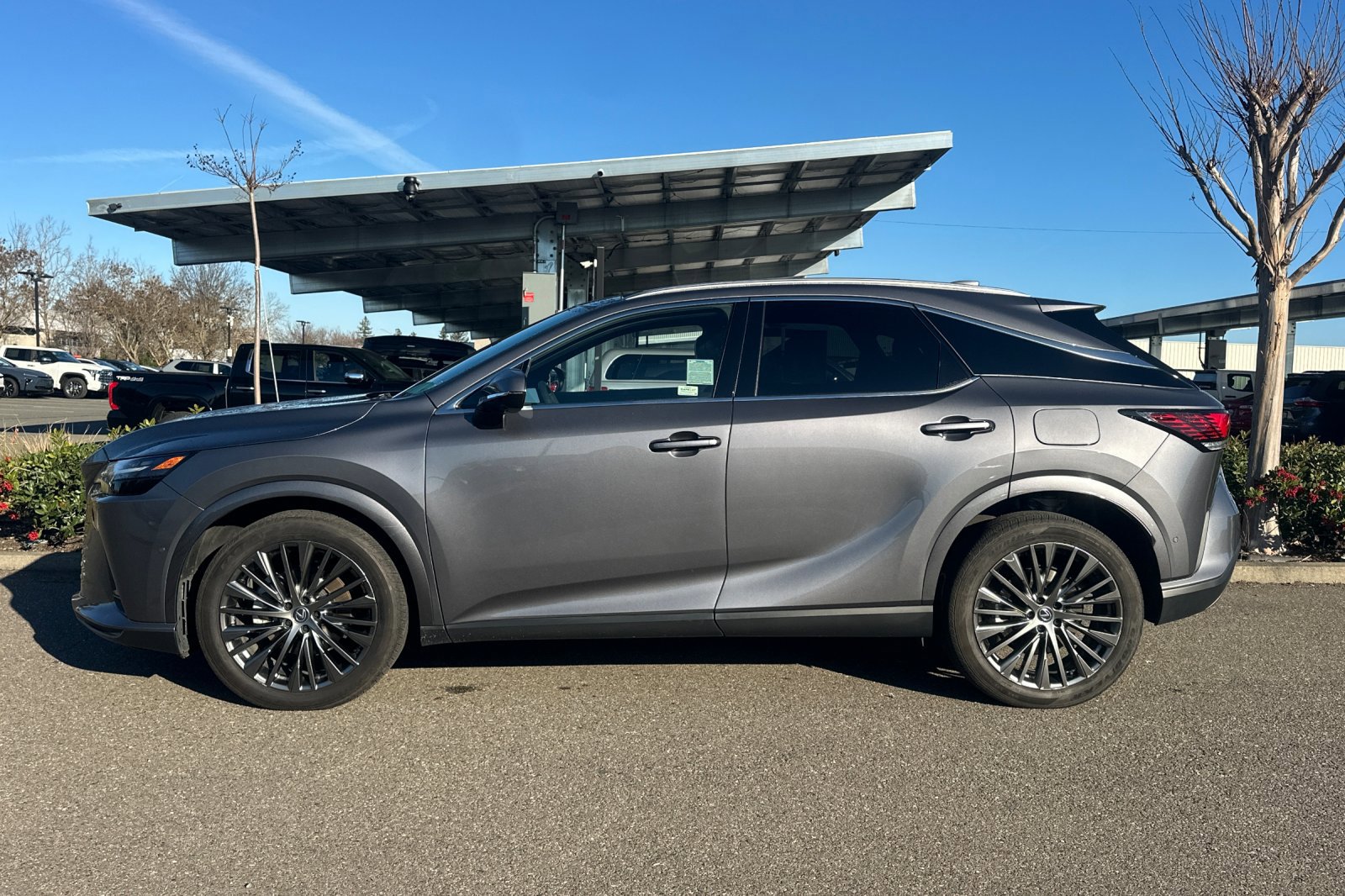 Used 2023 Lexus RX 350h image 7