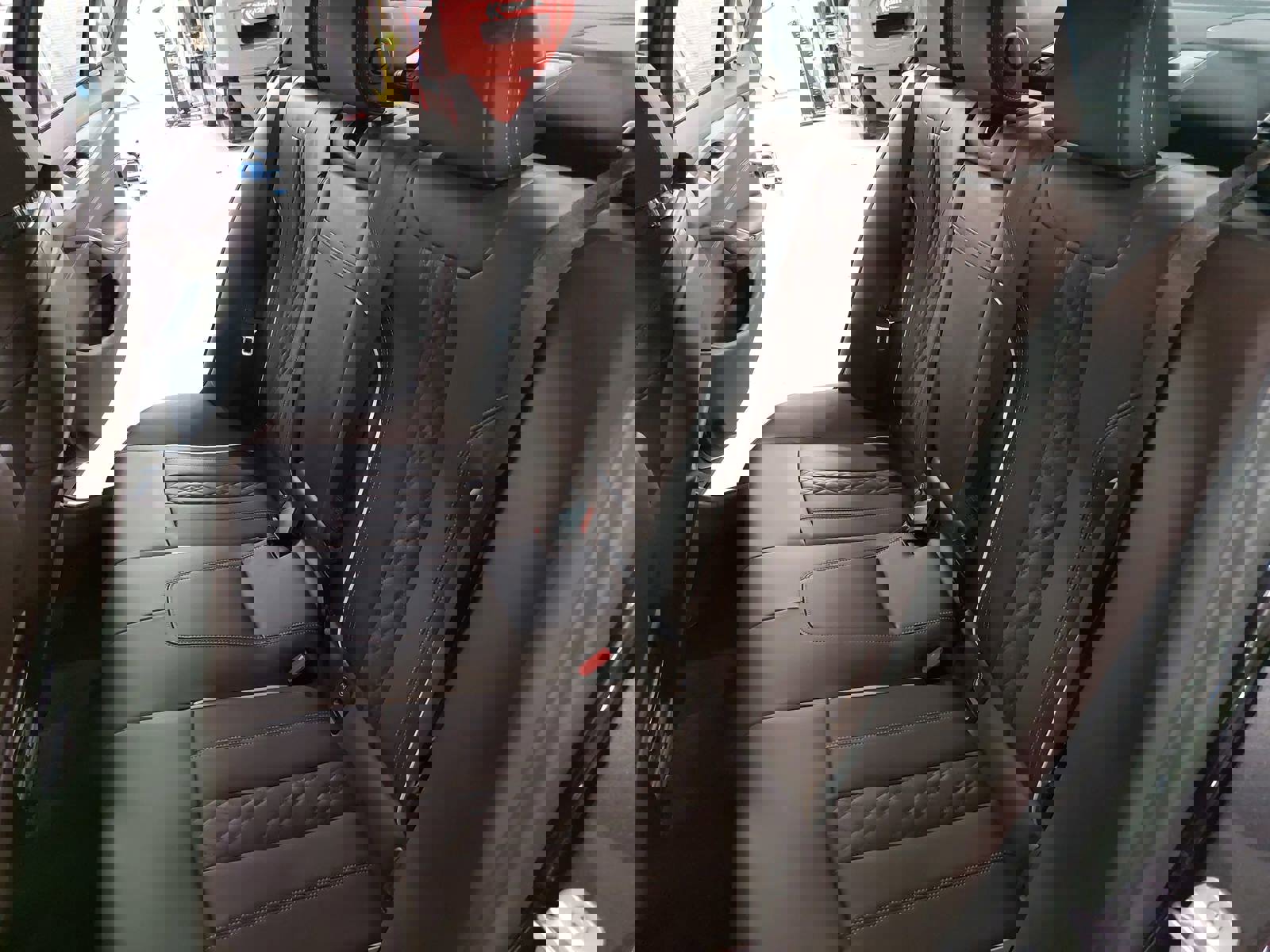 Used 2023 BMW 540i xDrive w/ M Sport Package image 15