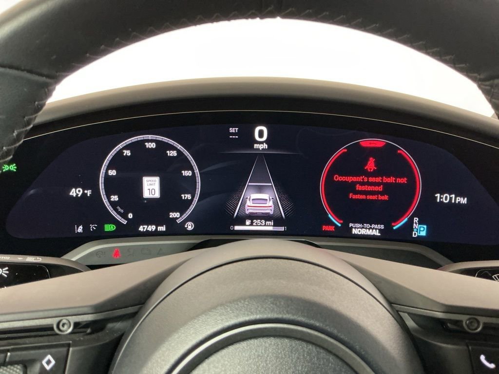 Used 2025 Porsche Taycan 4S image 10