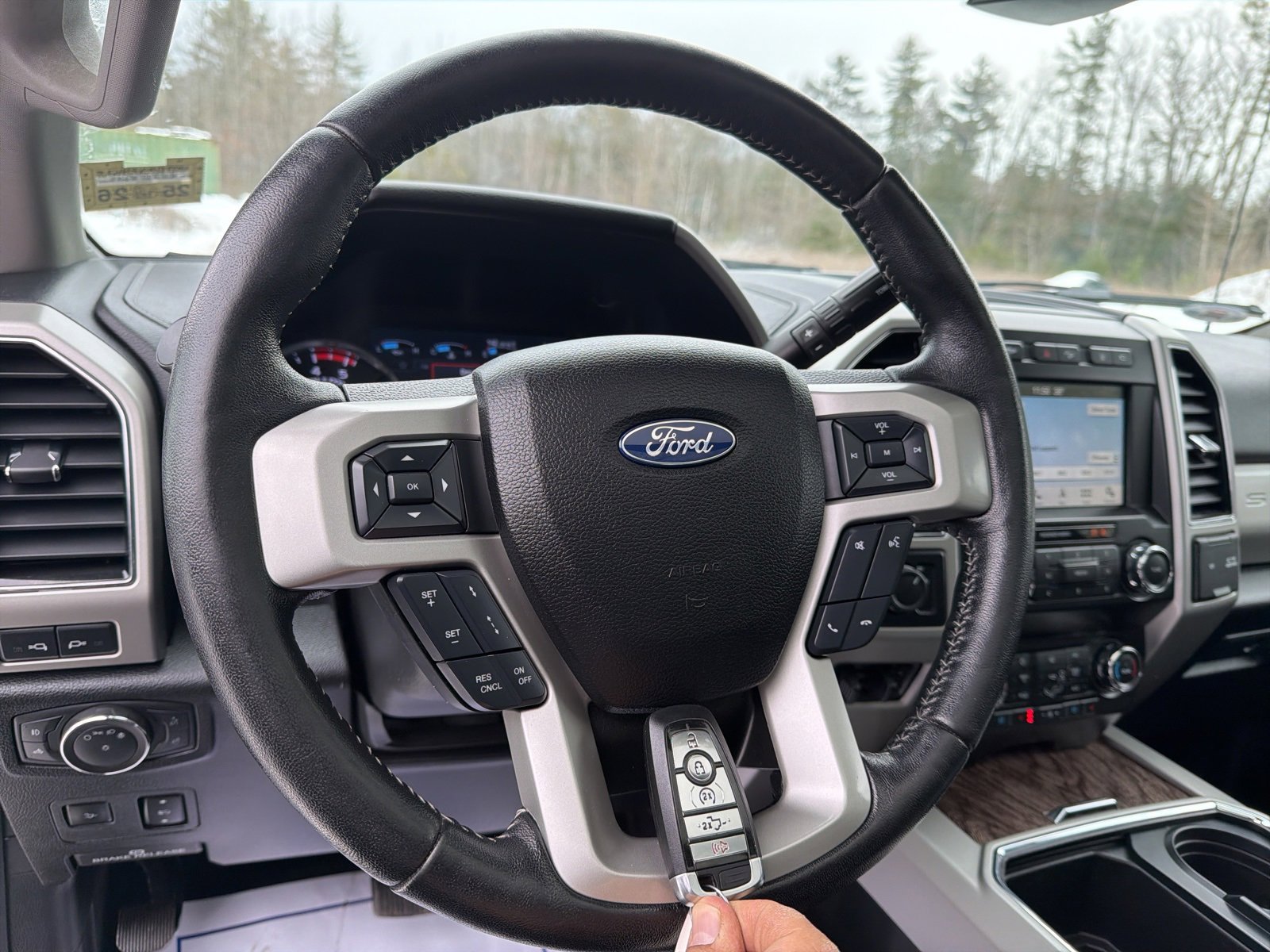 Certified 2019 Ford F350 Lariat w/ Lariat Ultimate Package image 23