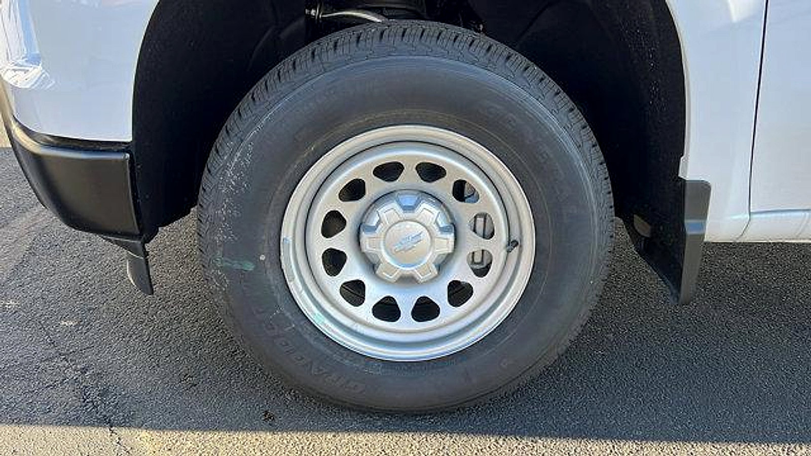 New 2026 Chevrolet Silverado 1500 W/T image 11