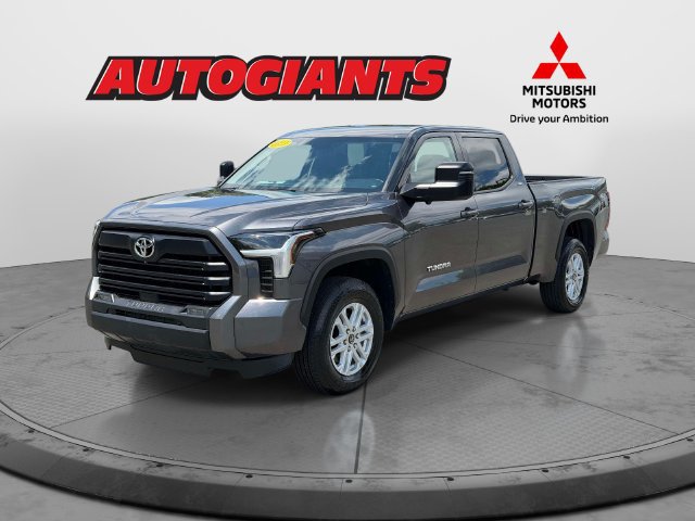 Used 2023 Toyota Tundra SR5 w/ SR5 Premium Package AWD/4WD image 7