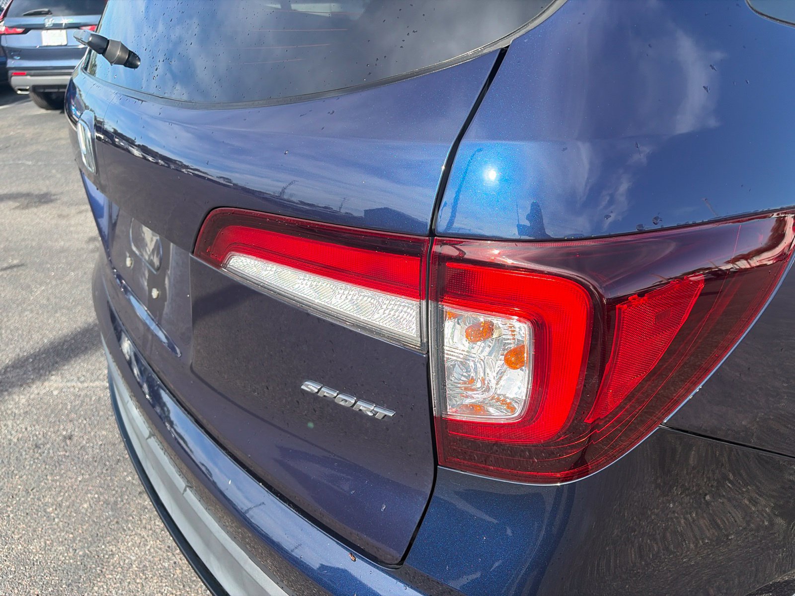 Used 2022 Honda Pilot Sport image 15