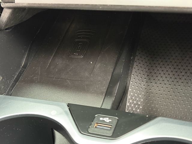 Used 2020 BMW X7 xDrive40i w/ Cold Weather Package image 27