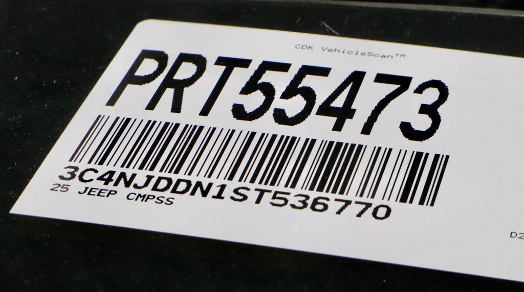 Used 2025 Jeep Compass Trailhawk AWD/4WD image 35