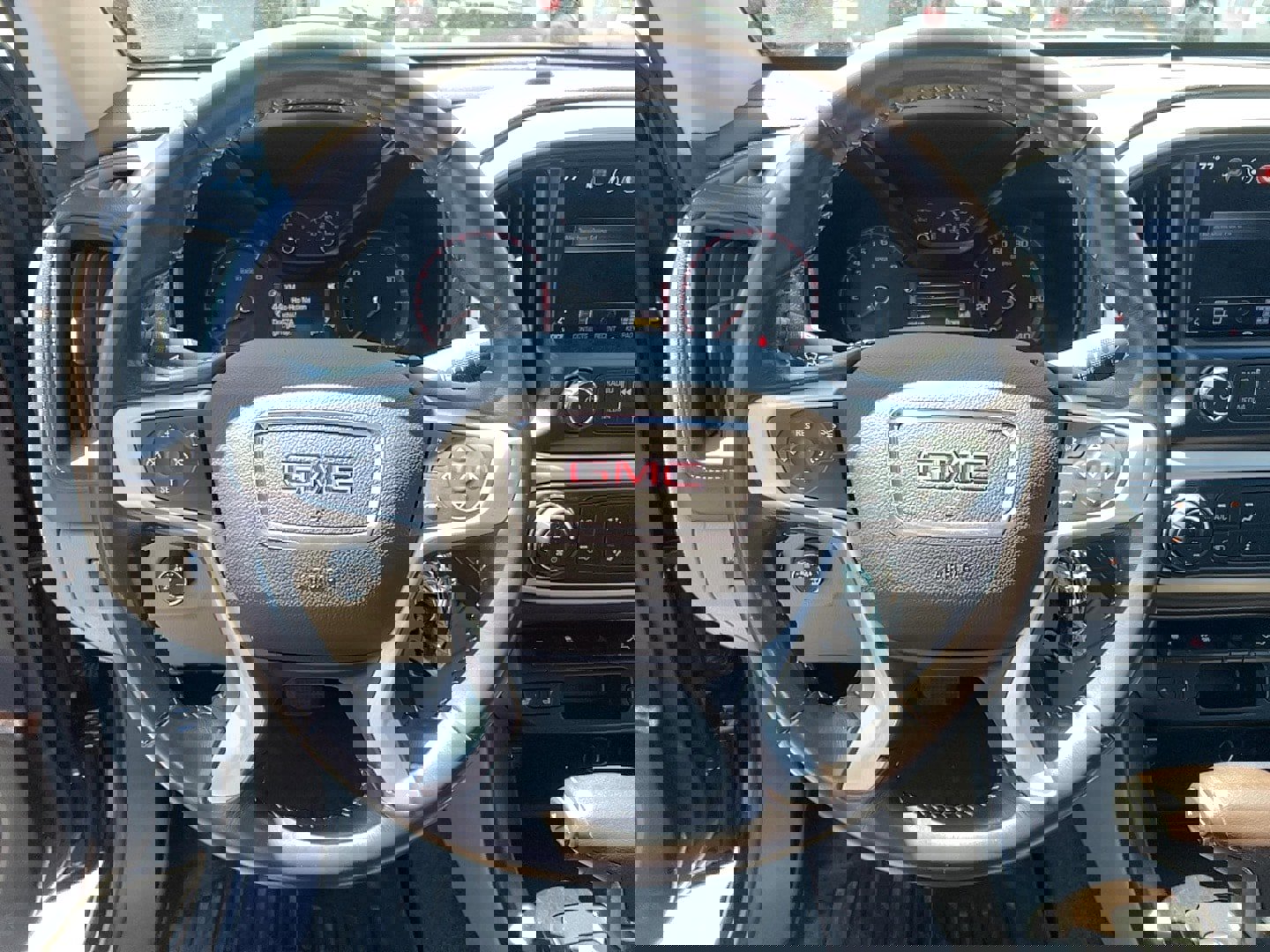 Used 2016 GMC Canyon SLT w/ Driver Alert Package image 15