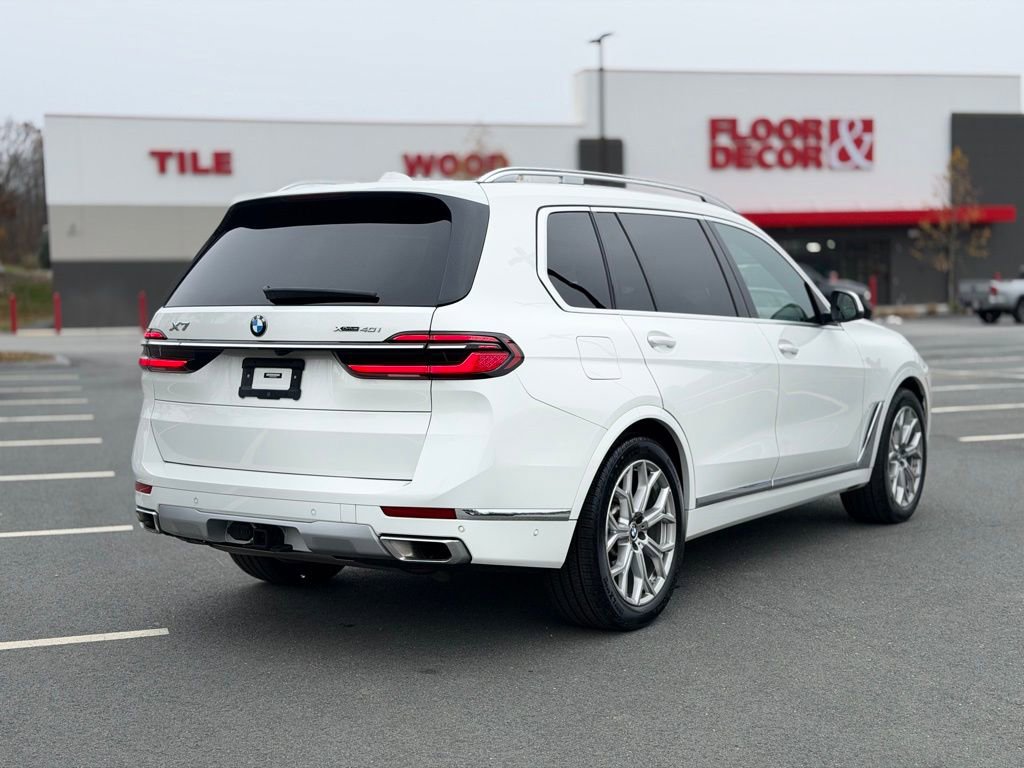 Certified 2023 BMW X7 xDrive40i w/ Premium Package image 7