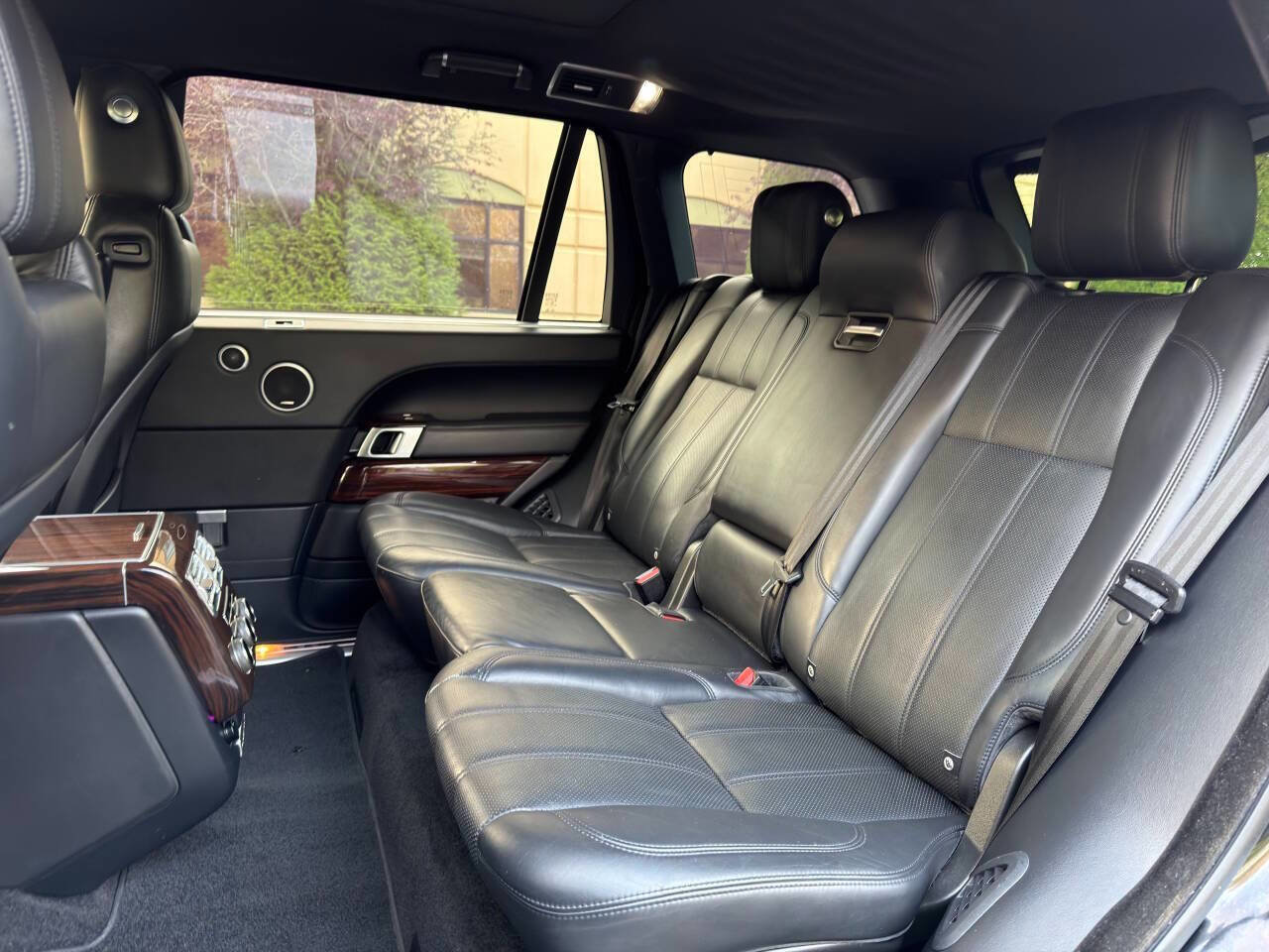 Used 2014 Land Rover Range Rover Long Wheelbase Supercharged image 23