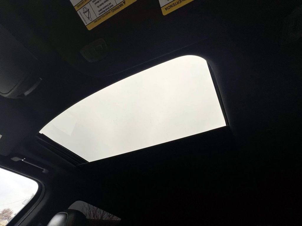 Used 2020 Lincoln Navigator L Reserve w/ Equipment Group 201A Reserve image 36