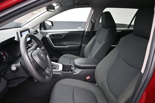 Certified 2023 Toyota RAV4 LE AWD/4WD image 24
