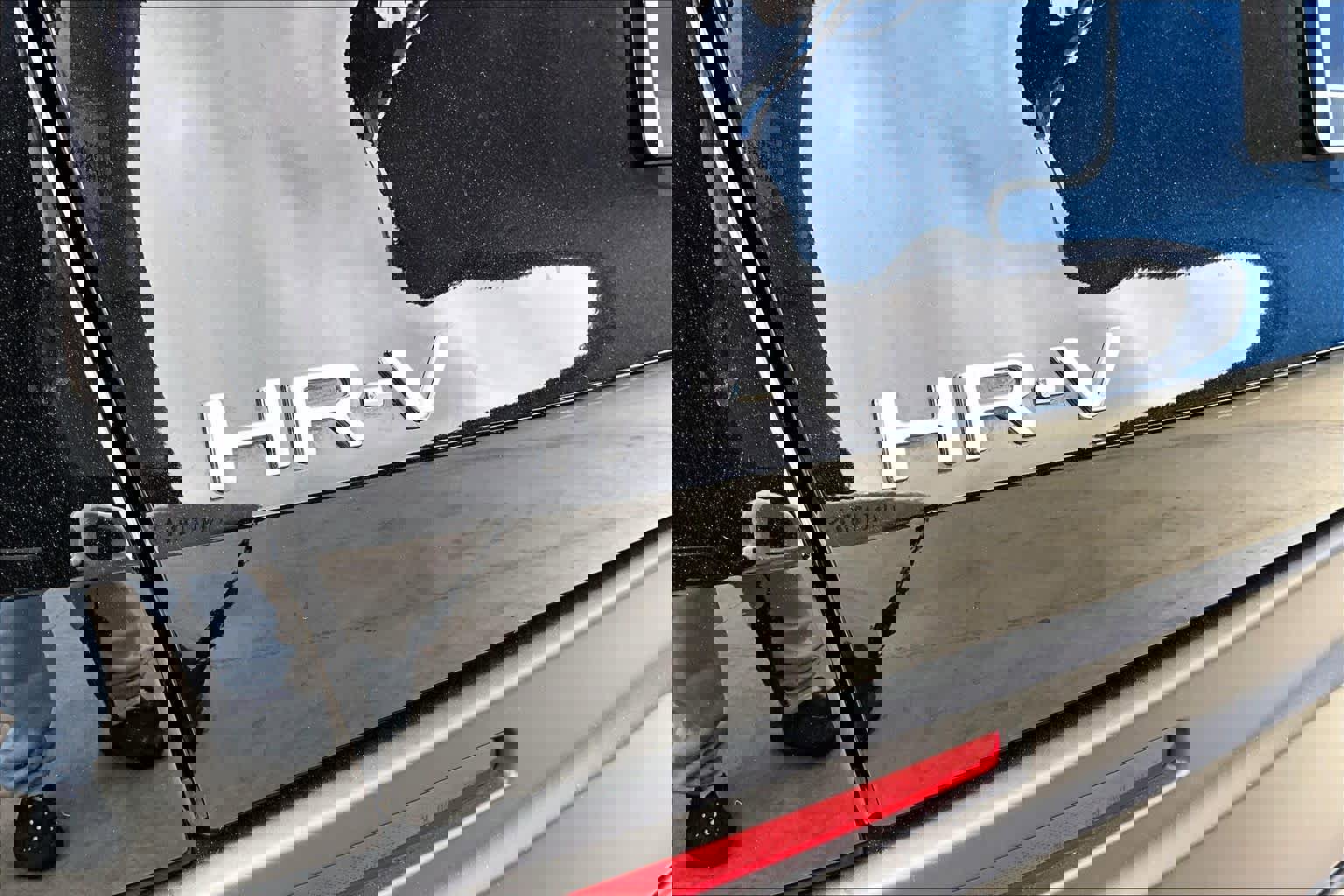 Used 2026 Honda HR-V LX image 10