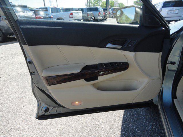 Used 2010 Honda Crosstour EX-L image 15