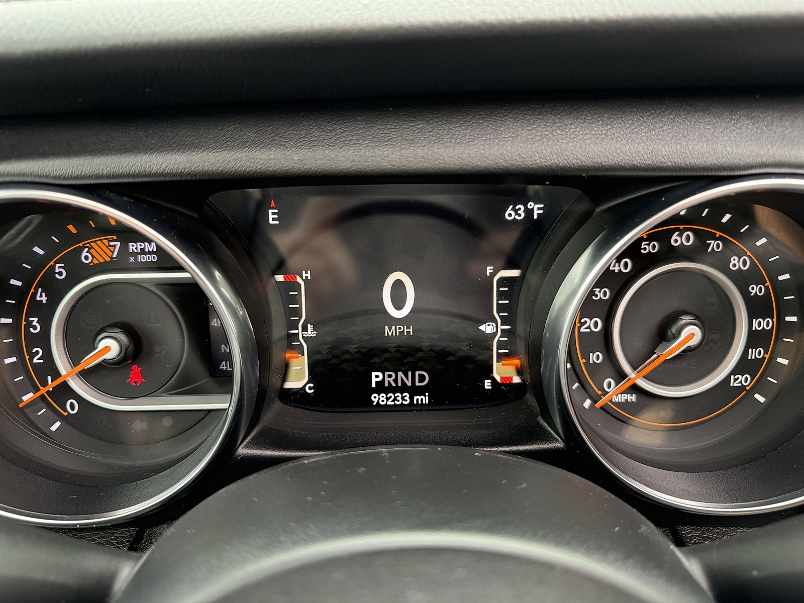 Certified 2019 Jeep Wrangler Unlimited Sahara AWD/4WD image 19