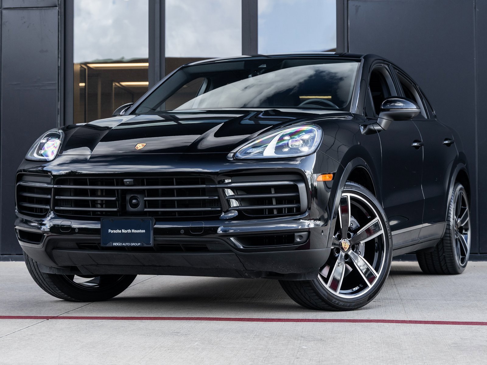 Certified 2022 Porsche Cayenne Platinum Edition