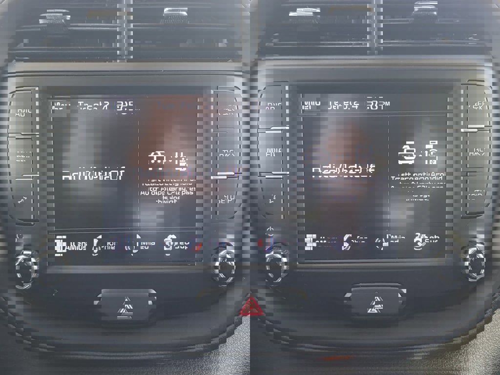 Used 2023 Kia Soul LX w/ Option Group 015 image 19