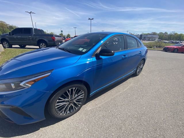 Used 2023 Kia Forte GT-Line w/ GT-Line Technology Package image 2