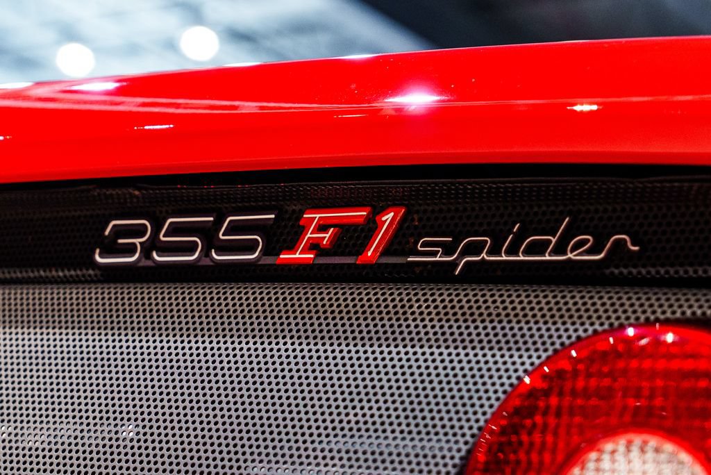 Used 1999 Ferrari F355 Spider RWD image 17