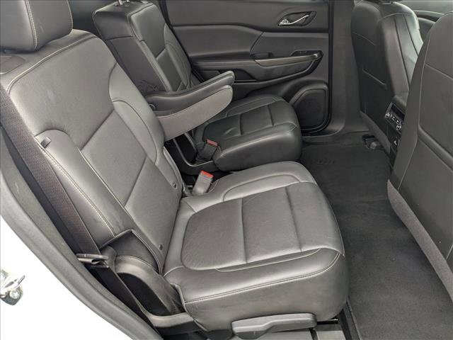 Used 2023 GMC Acadia SLT image 21