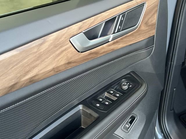 New 2026 Volkswagen Atlas SE image 10