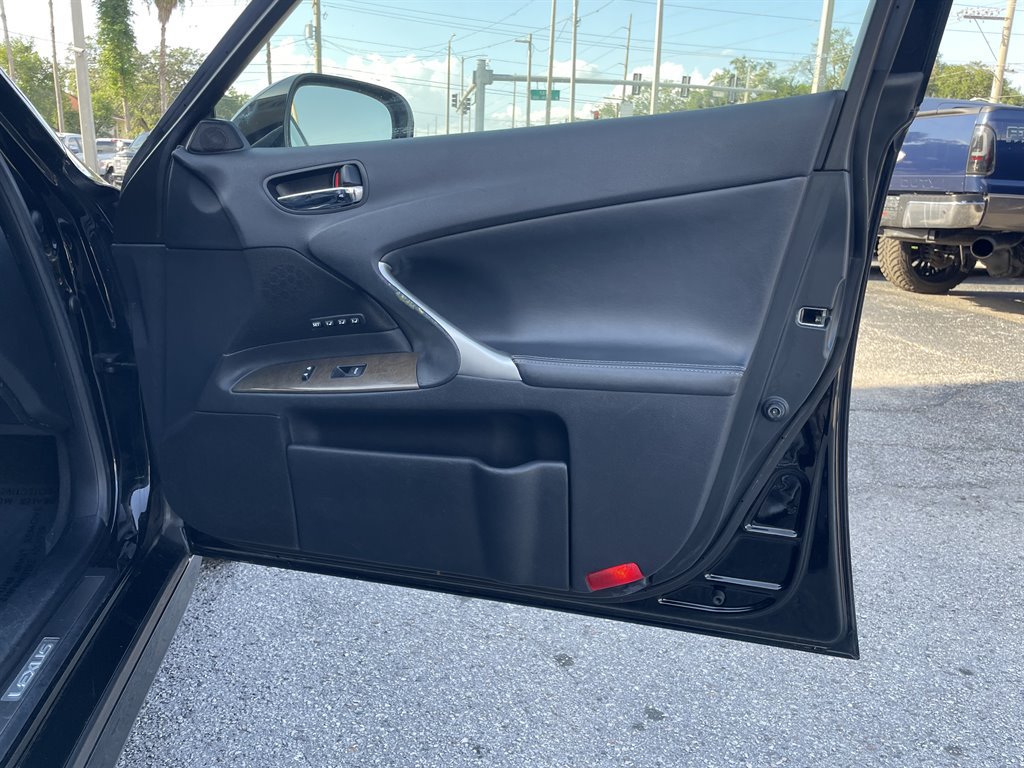 Used 2010 Lexus IS 250 AWD w/ Luxury Plus Value Edition image 34