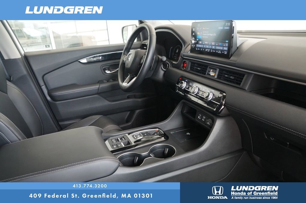 Used 2025 Honda Pilot EX-L image 37