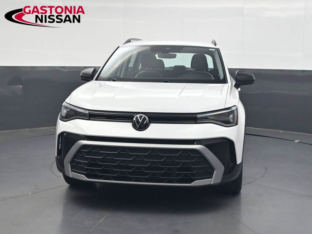 Used 2025 Volkswagen Taos S FWD image 10