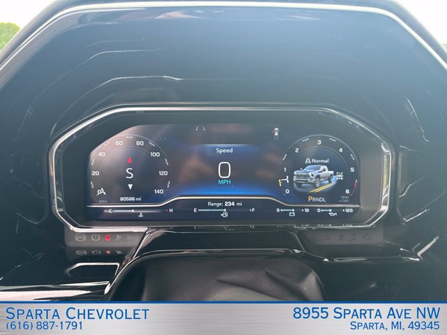 Used 2024 Chevrolet Silverado 2500 ZR2 w/ Technology Package AWD/4WD image 22