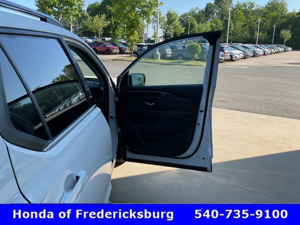Used 2023 Honda Pilot Elite image 24