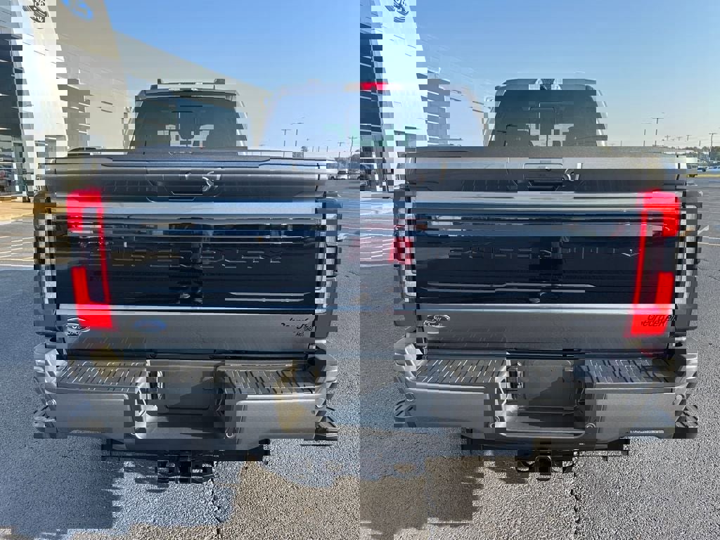 New 2026 Ford F250 Platinum image 31