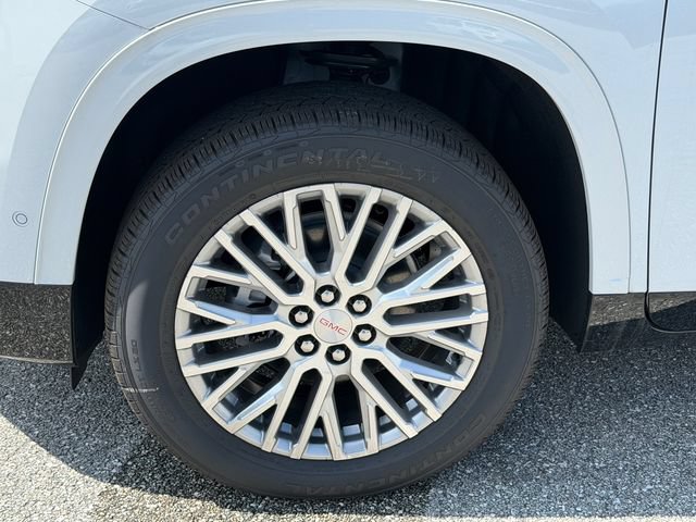 New 2026 GMC Acadia Denali w/ Super Cruise Package FWD image 11