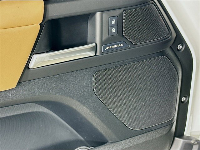 New 2026 Land Rover Defender 110 S image 21