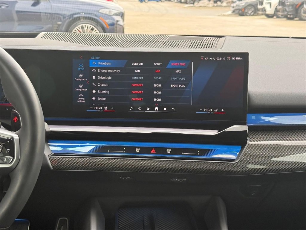 Used 2025 BMW M5 Base w/ Carbon Package image 12