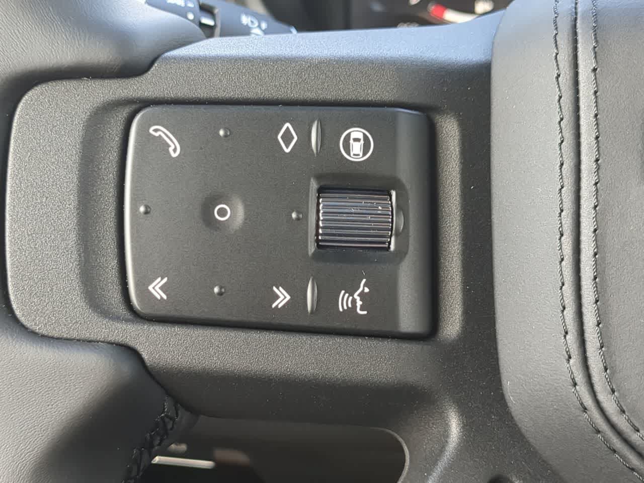 New 2026 Land Rover Defender 110 X AWD/4WD image 26