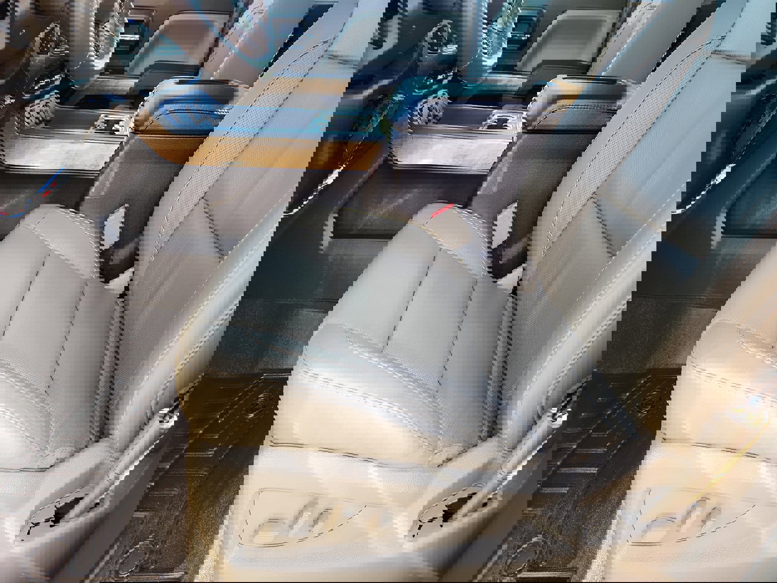 Used 2017 Chevrolet Silverado 1500 LTZ w/ Texas Edition image 10