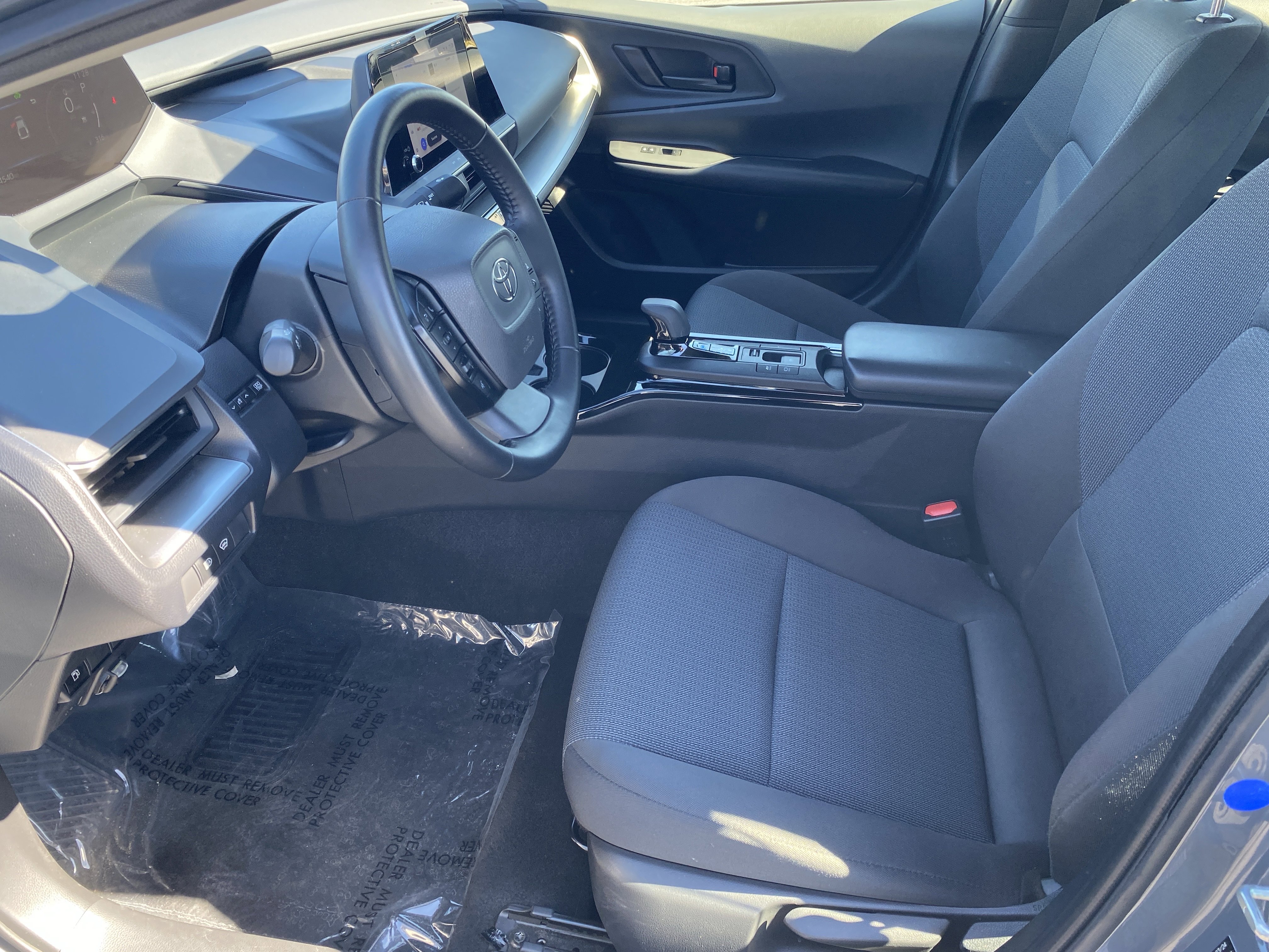 Used 2024 Toyota Prius LE image 15