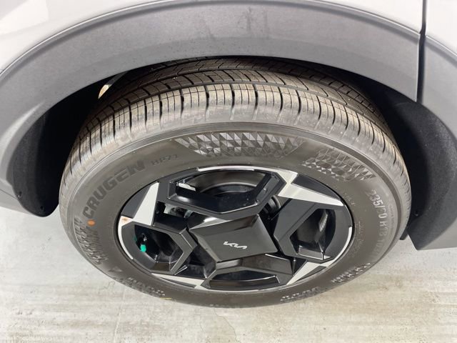 New 2026 Kia Sportage EX w/ EX Panorama Roof Package image 10