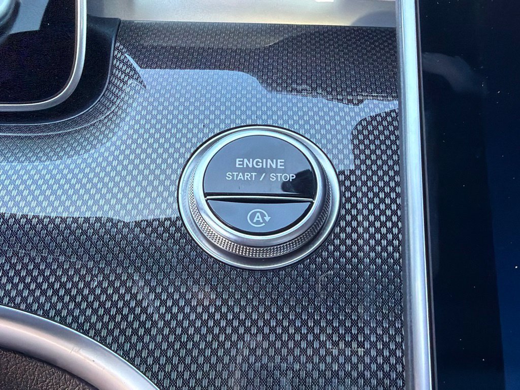 New 2026 Mercedes-Benz C 300 Sedan image 25