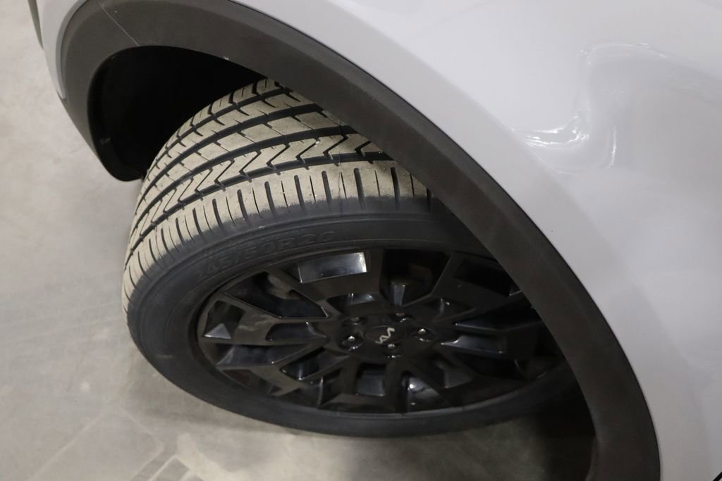 Used 2022 Kia Telluride SX w/ Nightfall Edition Package image 43