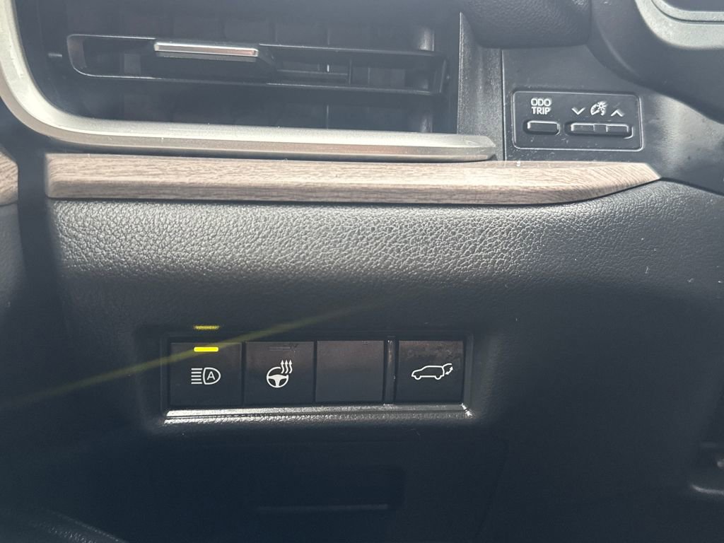 Used 2024 Toyota Grand Highlander Limited image 34